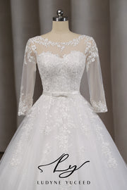 Vestido de novia de organza floral 3D sin tirantes con mangas desmontables