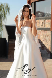 Vestido de novia de organza floral 3D sin tirantes con mangas desmontables