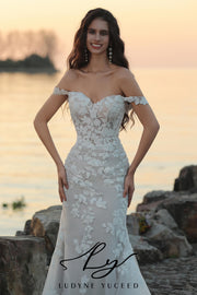 Vestido de novia de organza floral 3D sin tirantes con mangas desmontables