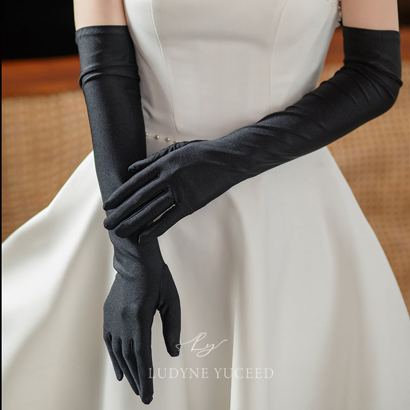 Black Satin Wedding Gloves With A French Hepburn Style – Ludyne Yuceed Black Satin Wedding Gloves With A French Hepburn Style – Ludyne Yuceed