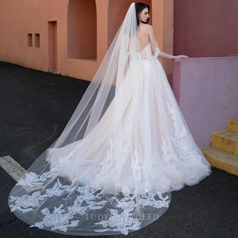 Romantic Flowers Lace Wedding Veil