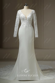 V-Neck Long Sleeve Sheath Appliqué Chapel Train Wedding Dress