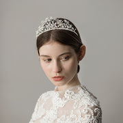 Flawless Snowflake Flower Pearl Bridal Headpiece