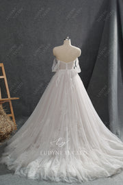 Romantic Tulle Floral Lace A-line Wedding Dress