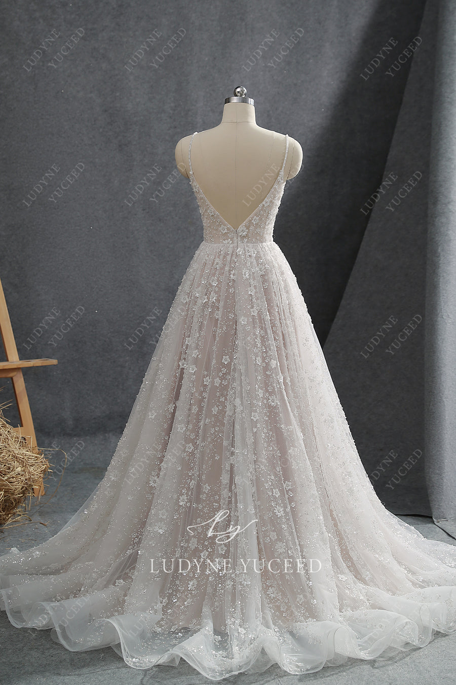 In Stock|Embellished Floral Tulle A-Line Slit Wedding Dress