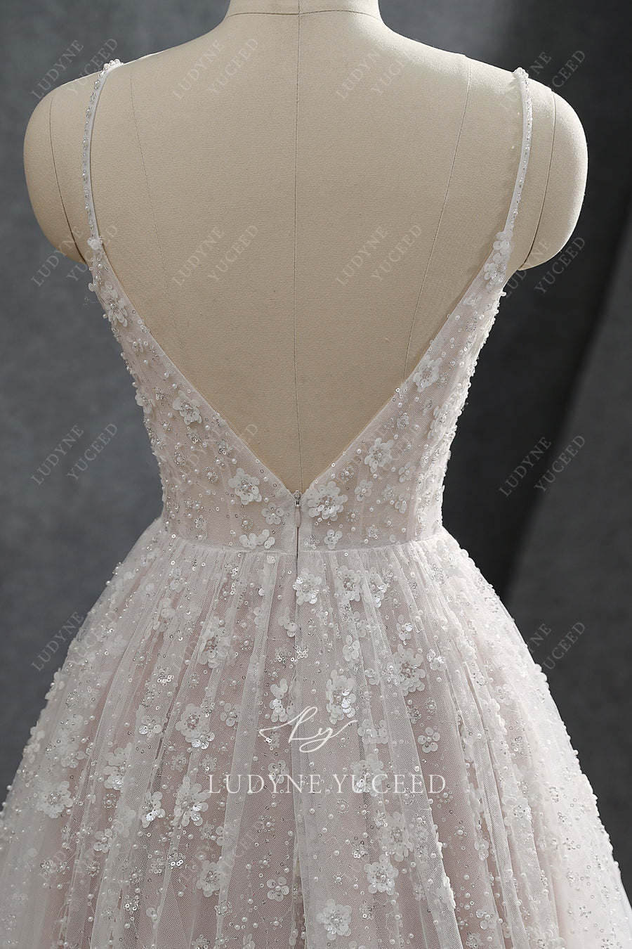 In Stock|Embellished Floral Tulle A-Line Slit Wedding Dress