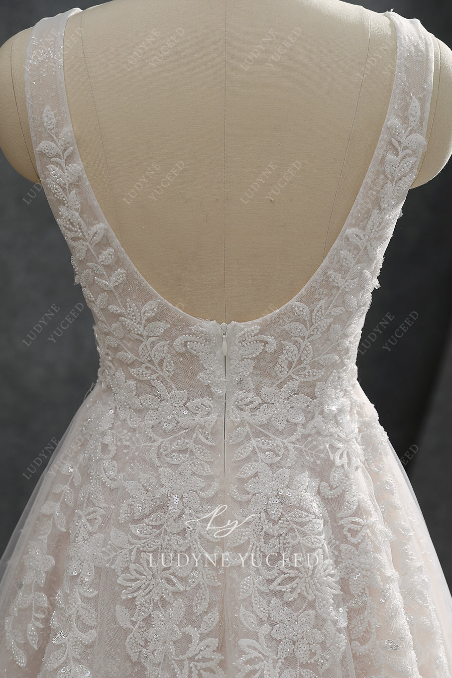 Luxurious Floral Lace A-line Illusion Neck Wedding Dress