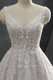 Classic Ballgown V Neck Detachable Long Sleeves Wedding Dress