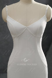 Crepe V-Neck Sexy Exposed Boning Spaghetti Straps Wedding Dress