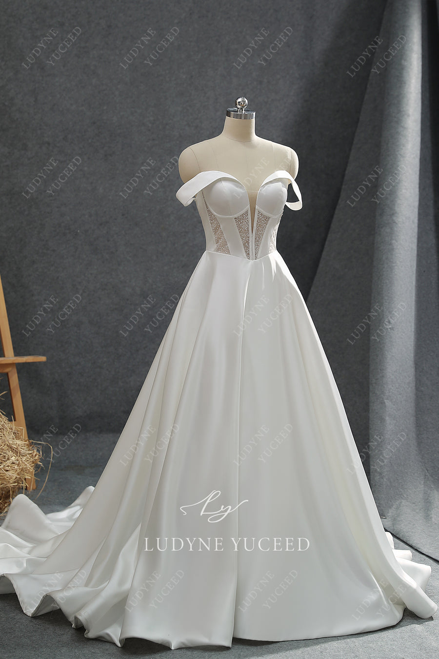 Modern Off The Shoulder Pockets Satin Wedding Dress