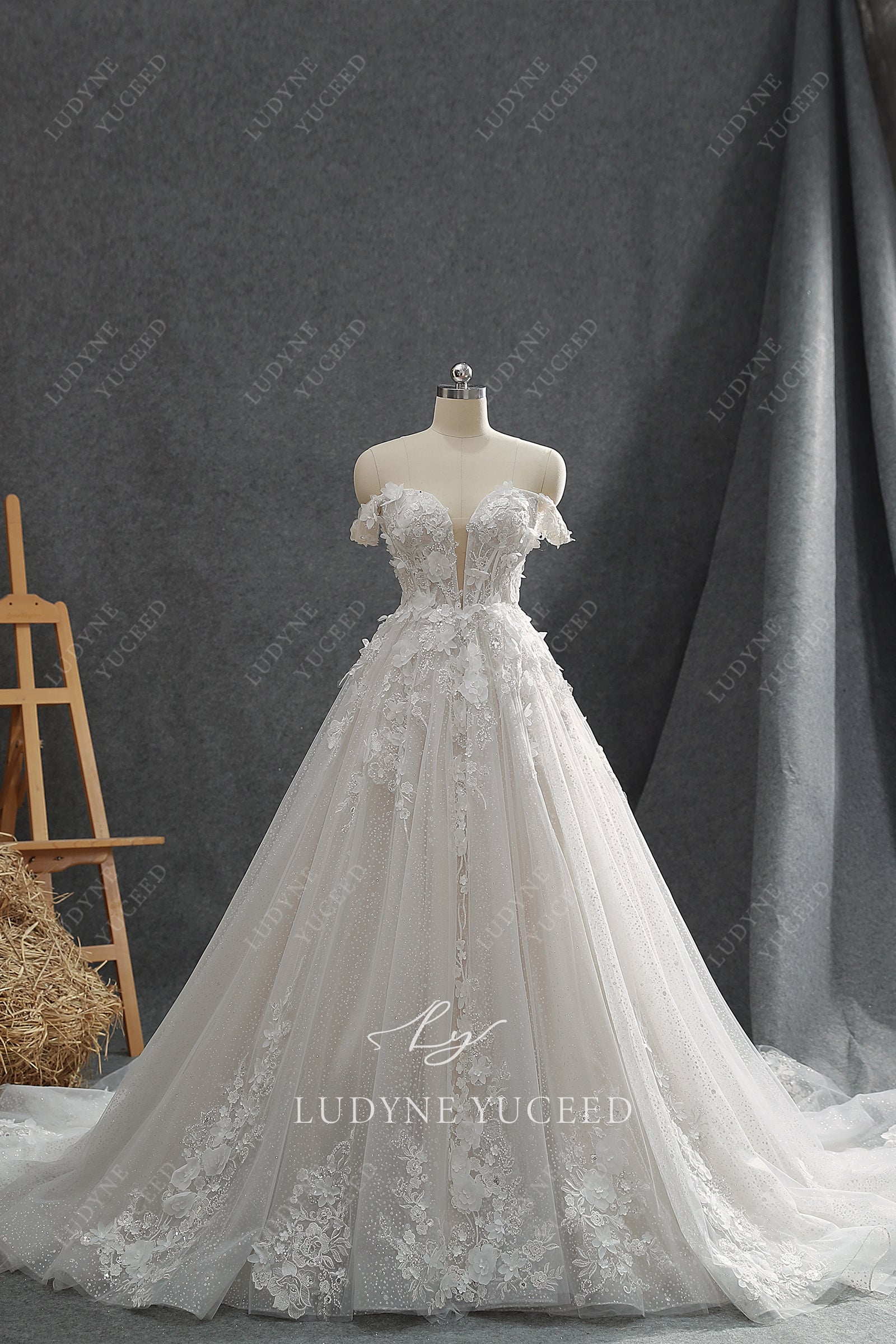 Luxury 3D Floral Lace Off The Shoulder Ballgown Wedding Luxury 3D Floral Lace Off The Shoulder Ballgown Wedding