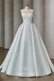 Square Neck Sleeveless BallGown Long Train Wedding Dress