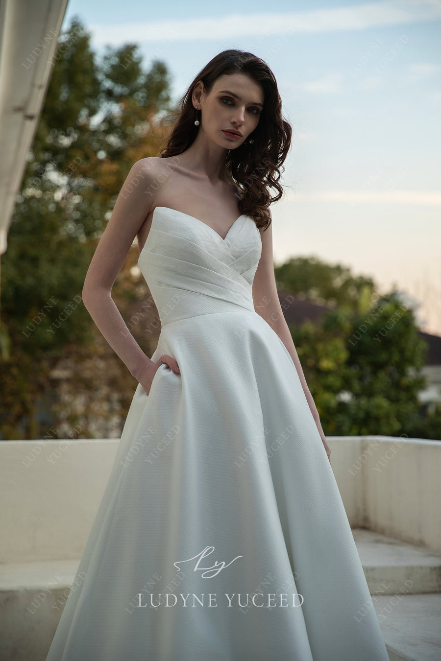 Satin Ballgown Strapless Sweetheart Wedding Dress