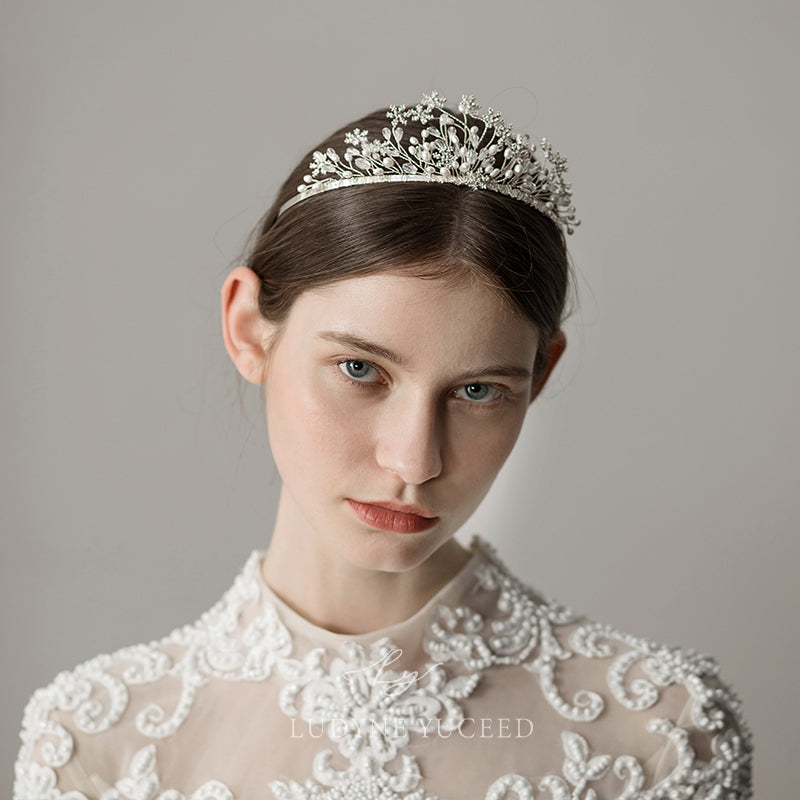 Flawless Snowflake Flower Pearl Bridal Headpiece