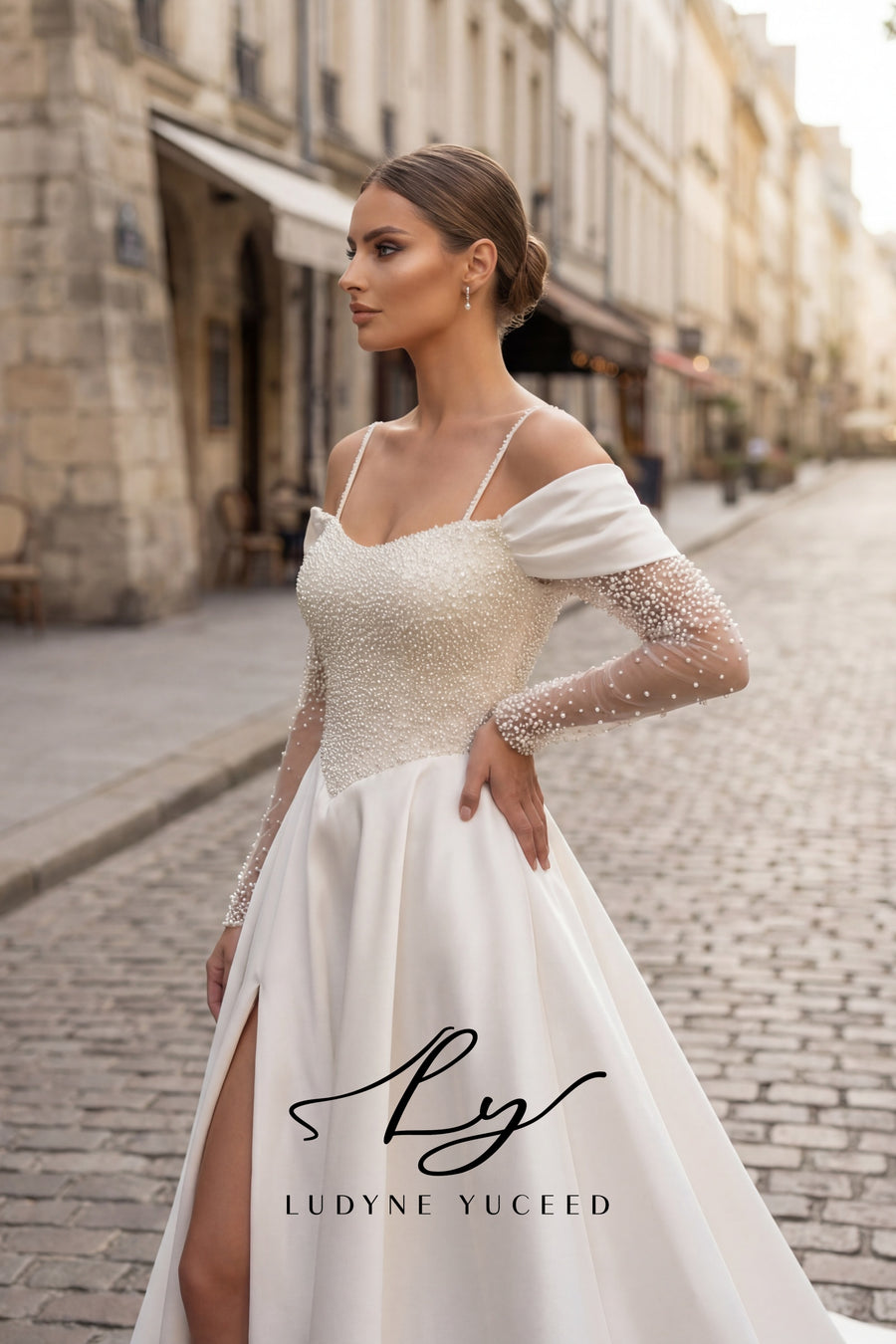 Abito da sposa a-line senza spalline in organza floreale 3D con maniche staccabili