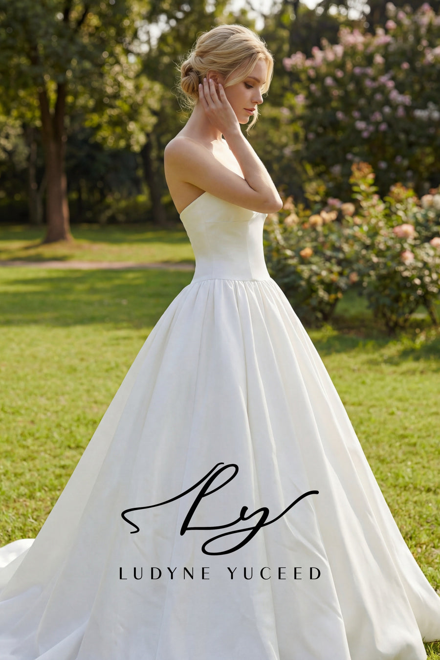 Vestido de novia de organza floral 3D sin tirantes con mangas desmontables