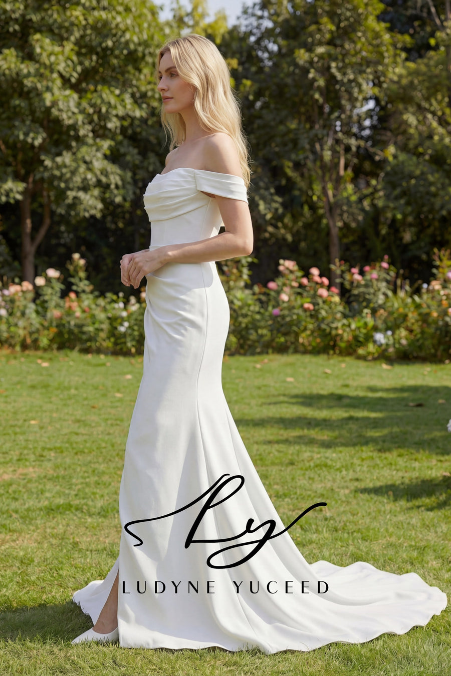 Abito da sposa a-line senza spalline in organza floreale 3D con maniche staccabili