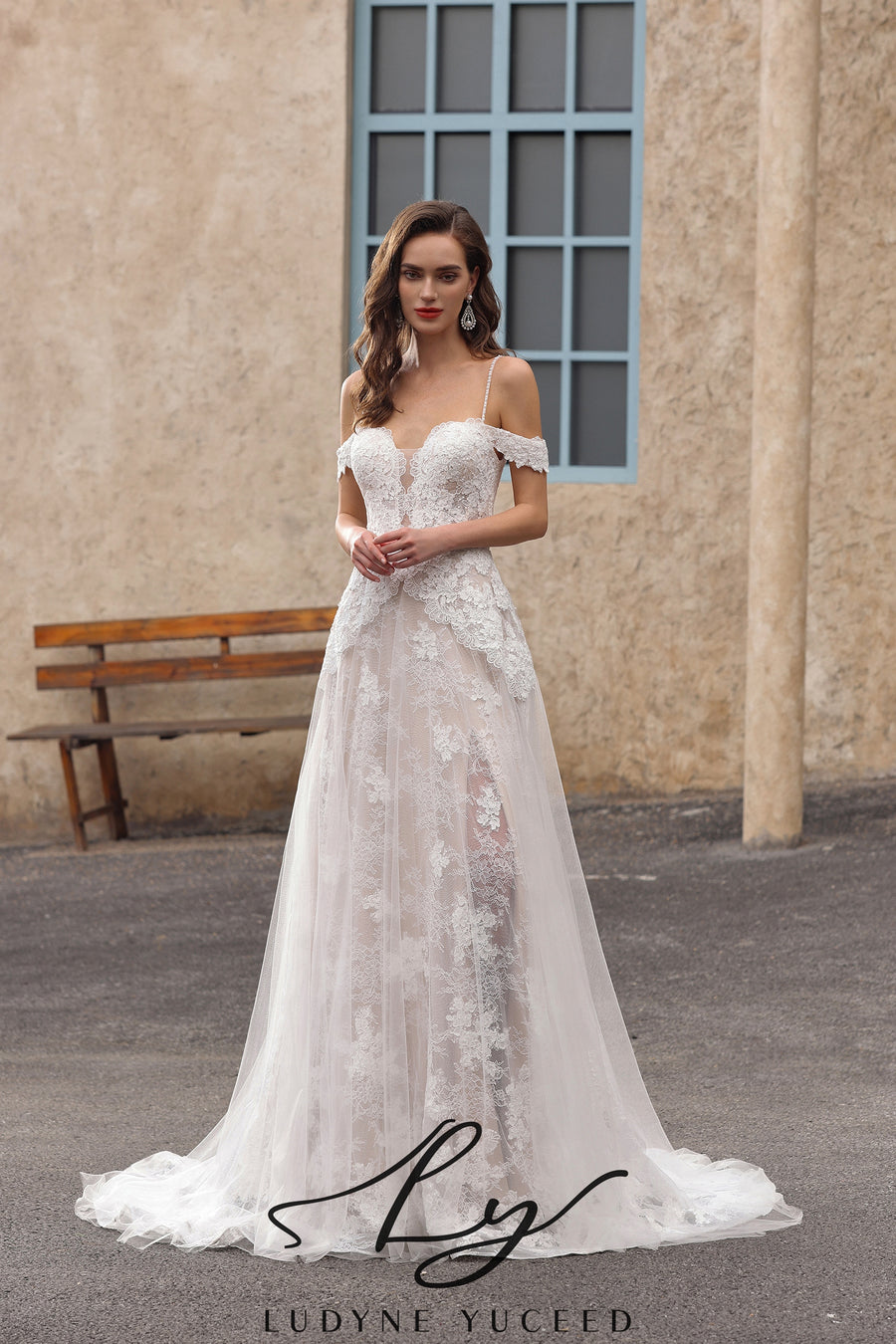 Unique Plunge Neckline with Off-The-Shoulder Lace Wedding Gown