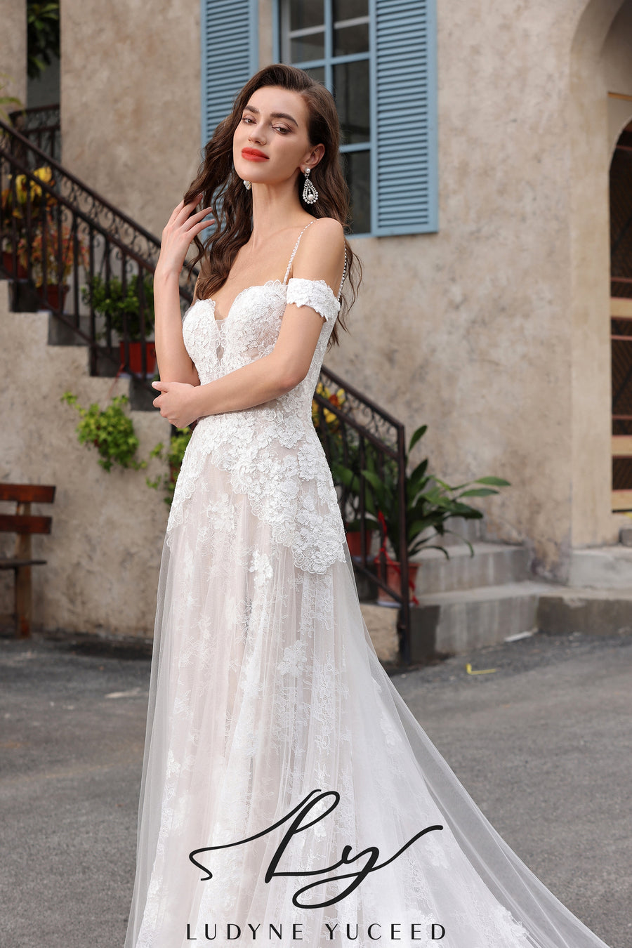 Unique Plunge Neckline with Off-The-Shoulder Lace Wedding Gown