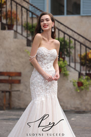 Vestido de novia de organza floral 3D sin tirantes con mangas desmontables