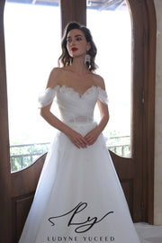 Abito da sposa a-line senza spalline in organza floreale 3D con maniche staccabili