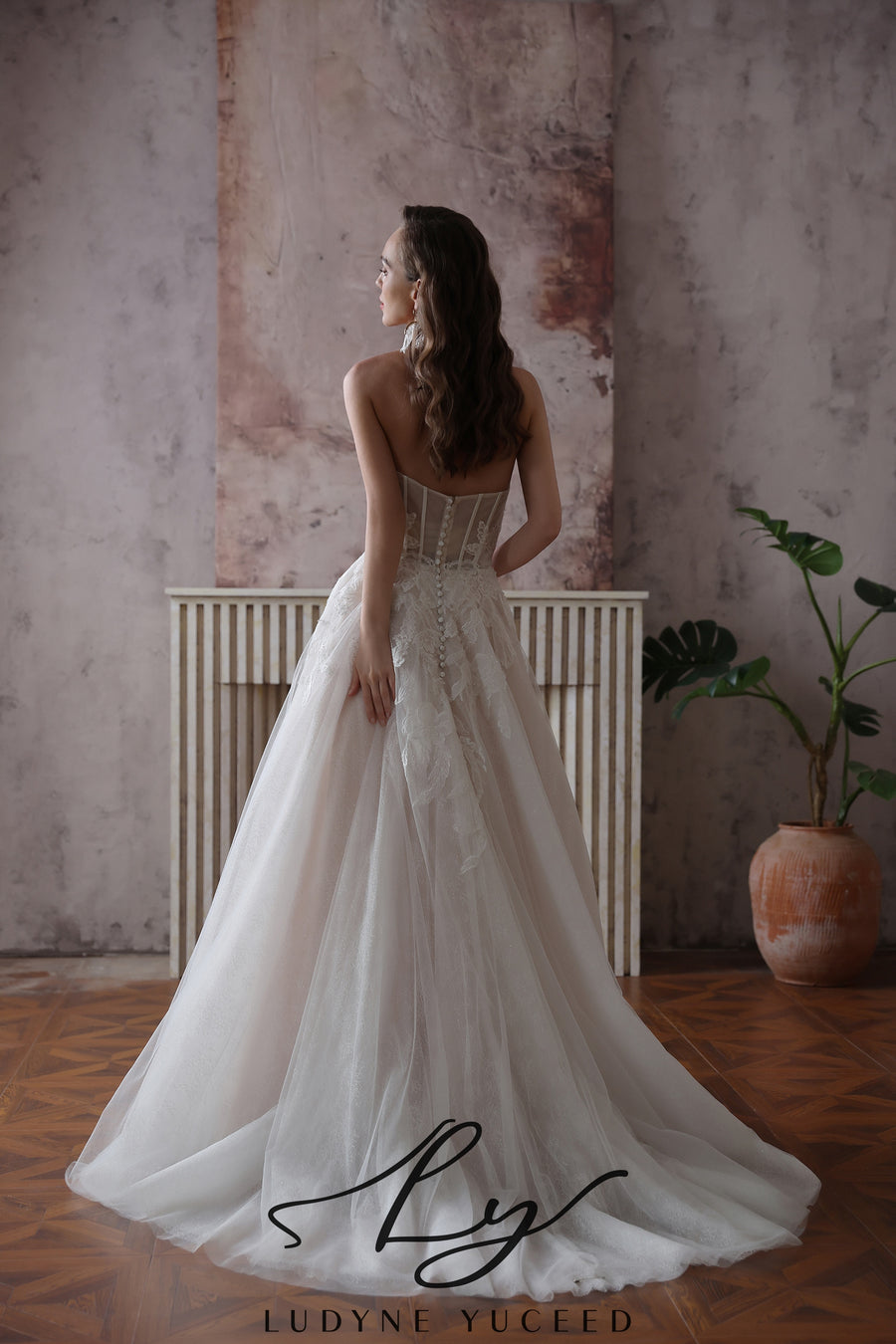 Abito da sposa a-line senza spalline in organza floreale 3D con maniche staccabili