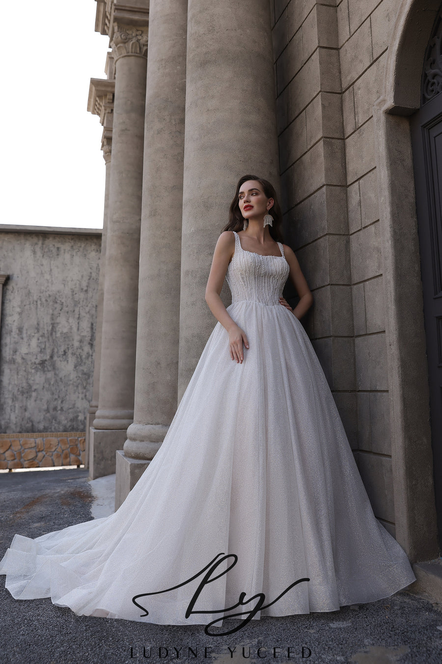 Abito da sposa a-line senza spalline in organza floreale 3D con maniche staccabili