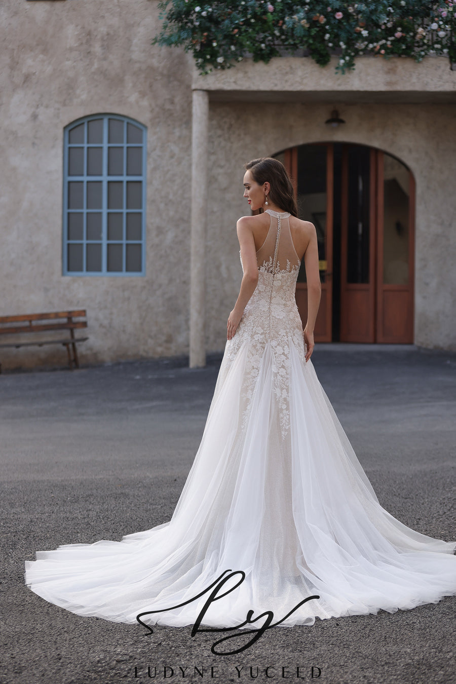 Abito da sposa a-line senza spalline in organza floreale 3D con maniche staccabili