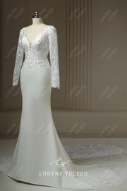 V-Neck Long Sleeve Sheath Appliqué Chapel Train Wedding Dress