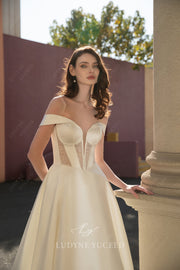 In Stock|Modern Off-the-shoulder Satin Wedding Dress with Pockets