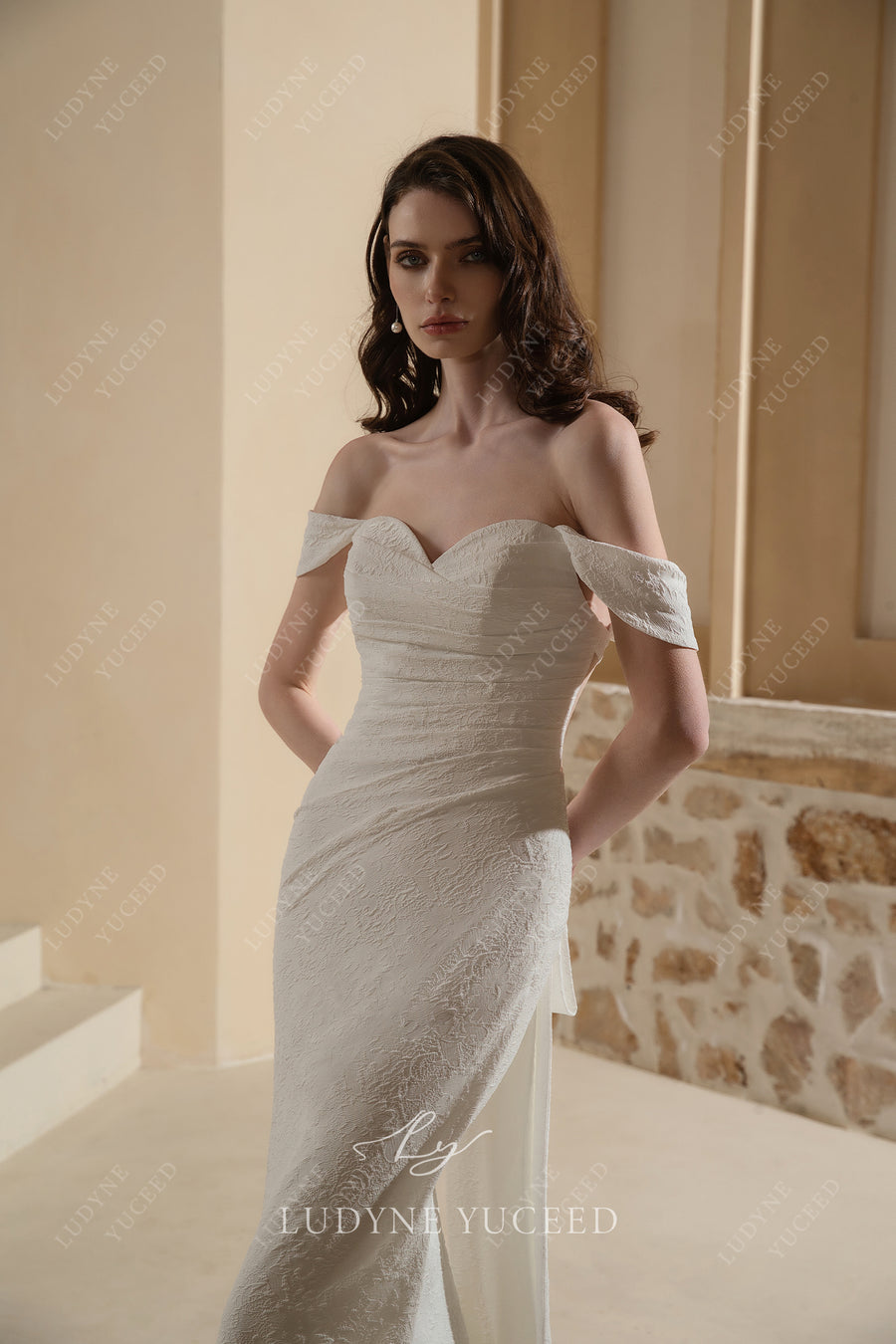 Simple And Elegant Satin Off-The-Shoulder Wedding Dress