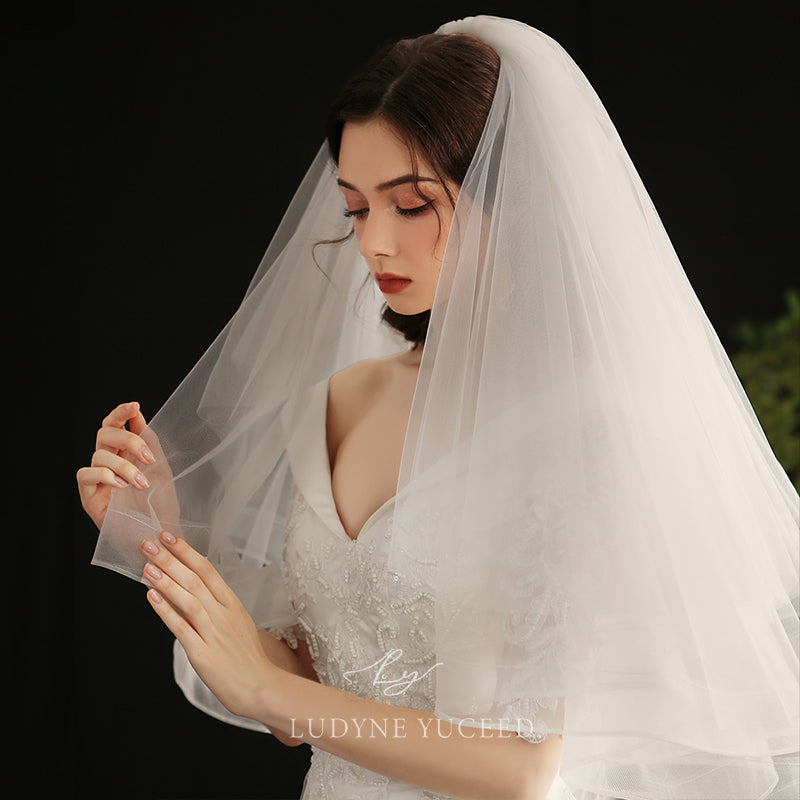 Wholesale Elbow Length Horsehair Bridal Veil