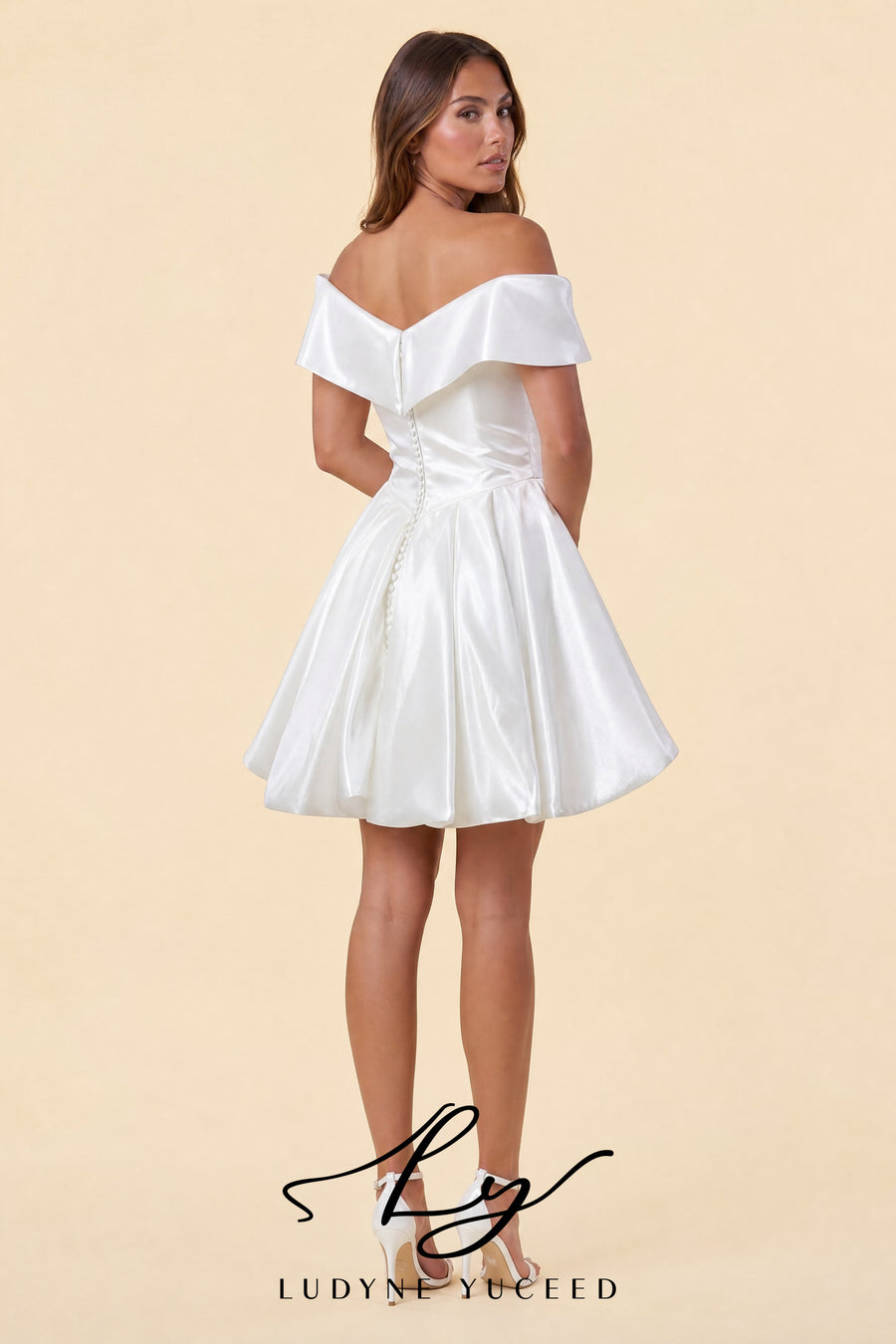 Vestido de novia de organza floral 3D sin tirantes con mangas desmontables