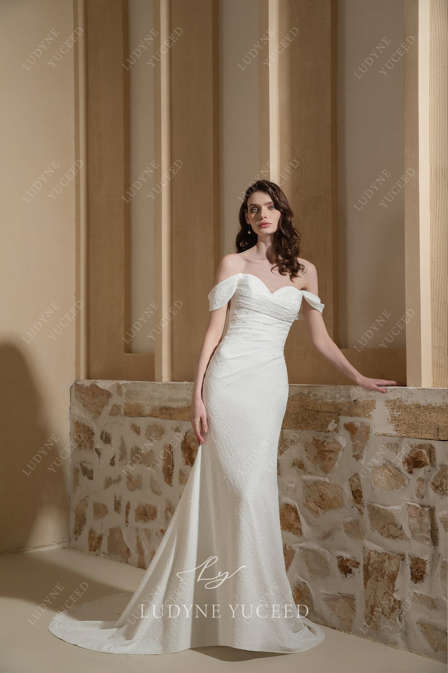 In Stock|Simple and Elegant Satin Off-The-Shoulder Wedding Gown