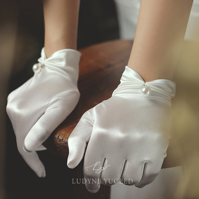 Elegant Satin Pearl Bridal Gloves