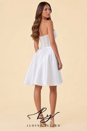 Abito da sposa a-line senza spalline in organza floreale 3D con maniche staccabili