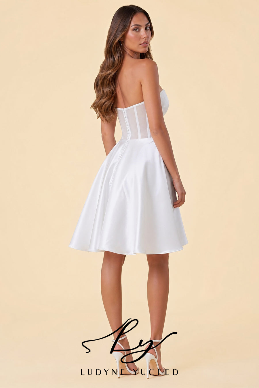 Abito da sposa a-line senza spalline in organza floreale 3D con maniche staccabili