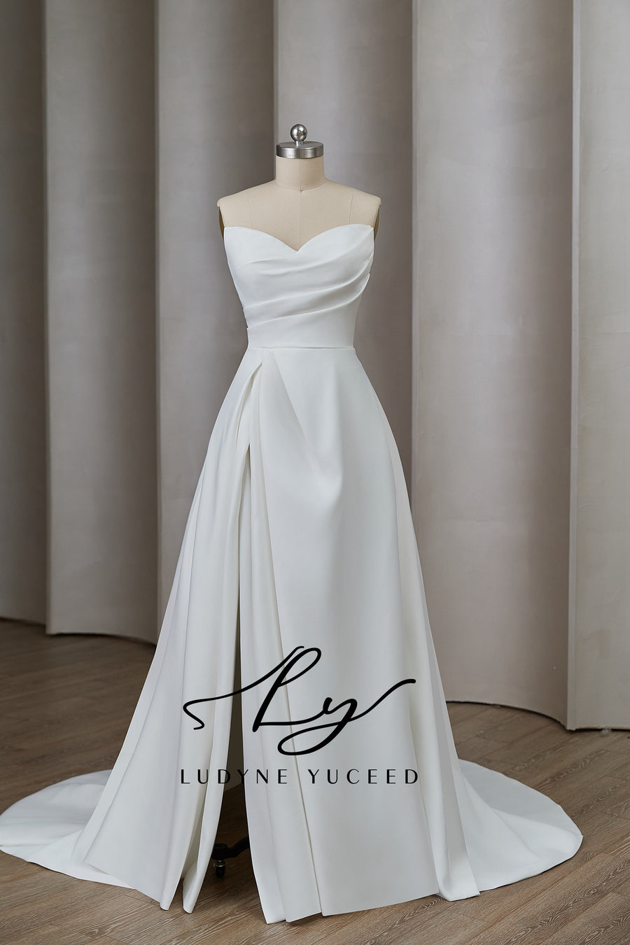 Strapless Sweetheart Neckline Long Train Satin Wedding Dress Ludyne Yuceed Strapless Sweetheart Neckline Long Train Satin Wedding Dress Ludyne Yuceed