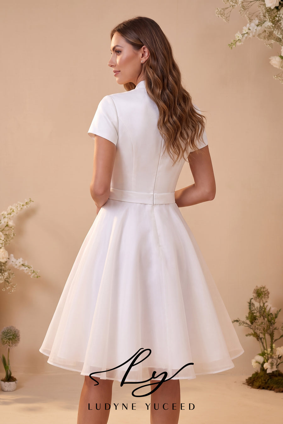 Abito da sposa a-line senza spalline in organza floreale 3D con maniche staccabili
