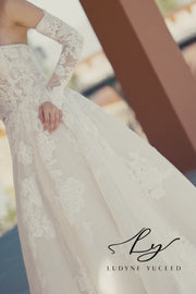 Regal Strapless A-Line Floral Wedding Dress With Luxurious Lace Sleeves