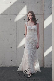 Abito da sposa Boho Chic in pizzo aderente e svasato 