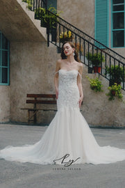 Strapless Lace Mermaid Wedding Gown