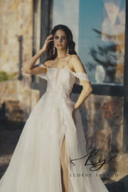 Stylish Plunging V Bridal Gown With Slit