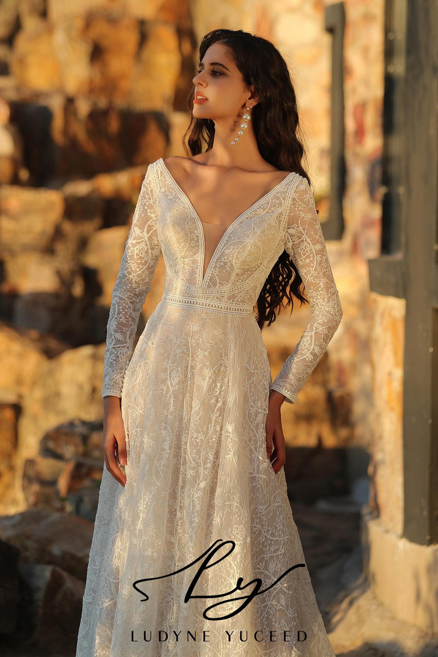 Boho A-Line V Neckline Long Sleeve Wedding Dress