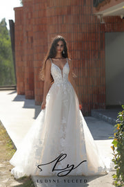 Alluring Spaghetti Strap Intricate Floral Lace Wedding Gown