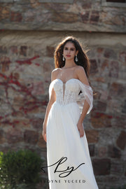 In Stock|Elegant Chiffon Wedding Gown And Detachable Shawl