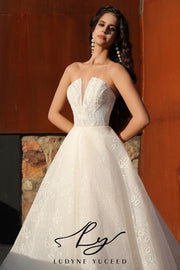 Glamorous Plunging Pointed Neckline A-Line Wedding Dress