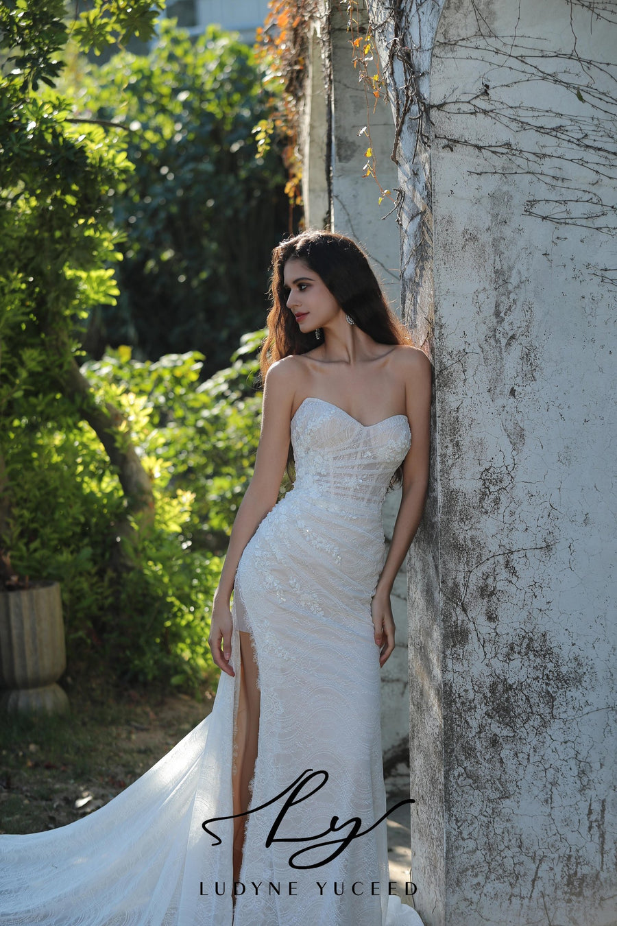 Sexy Slit Embroidered Lace Wedding Dress Ludyne Yuceed Sexy Slit Embroidered Lace Wedding Dress Ludyne Yuceed