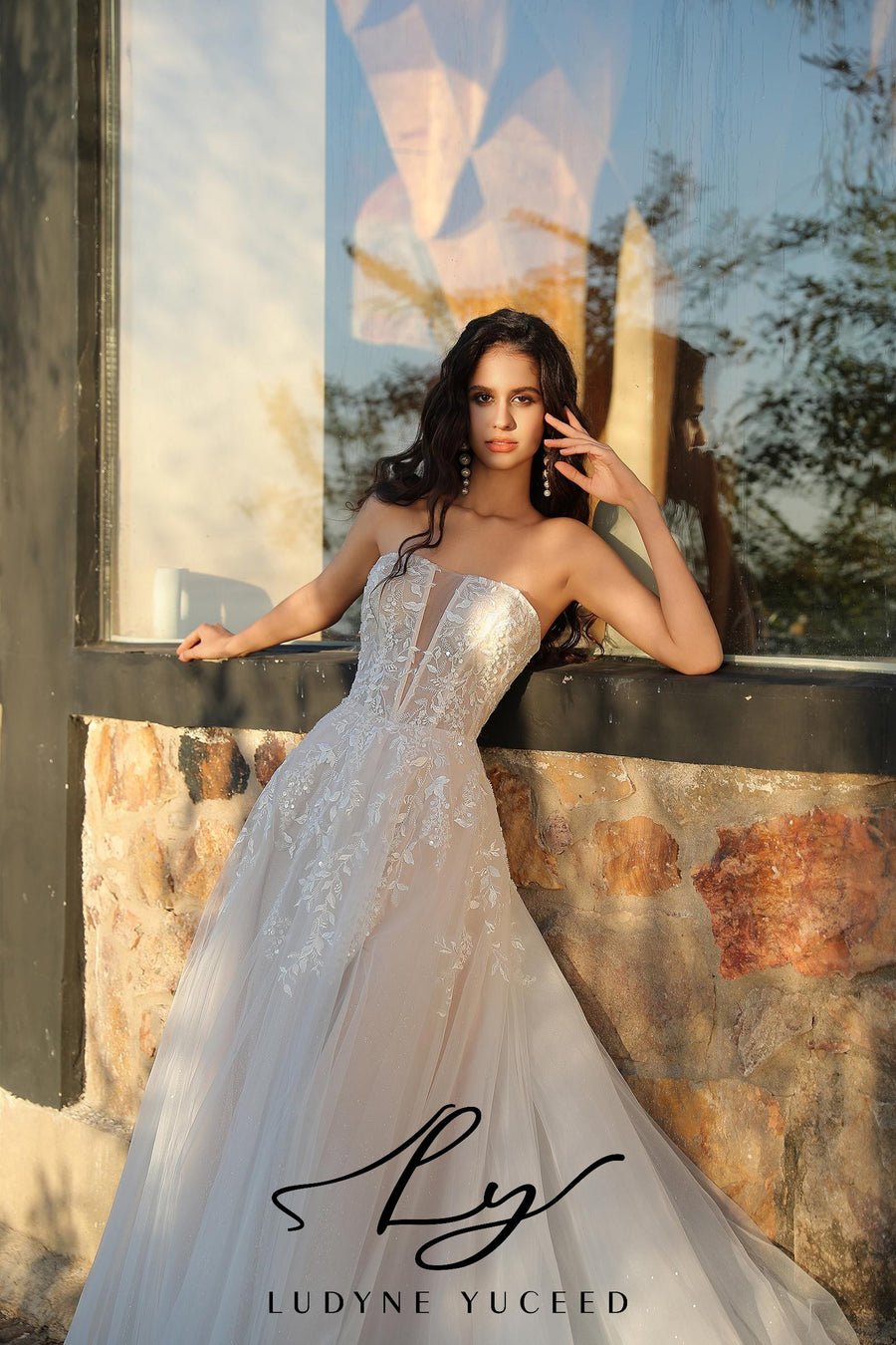 Stylish Plunging V Bridal Gown With Slit