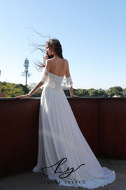 In Stock|Elegant Chiffon Wedding Gown And Detachable Shawl